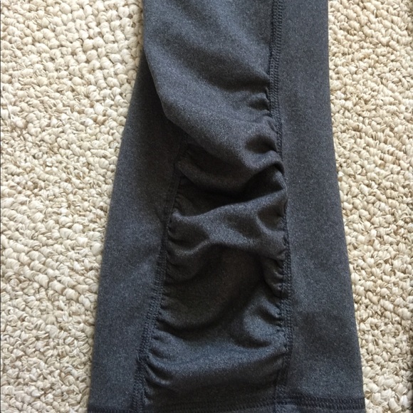 BNWOT TEK GEAR capri leggings - Picture 4 of 5